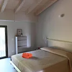 Ulivi דירה *